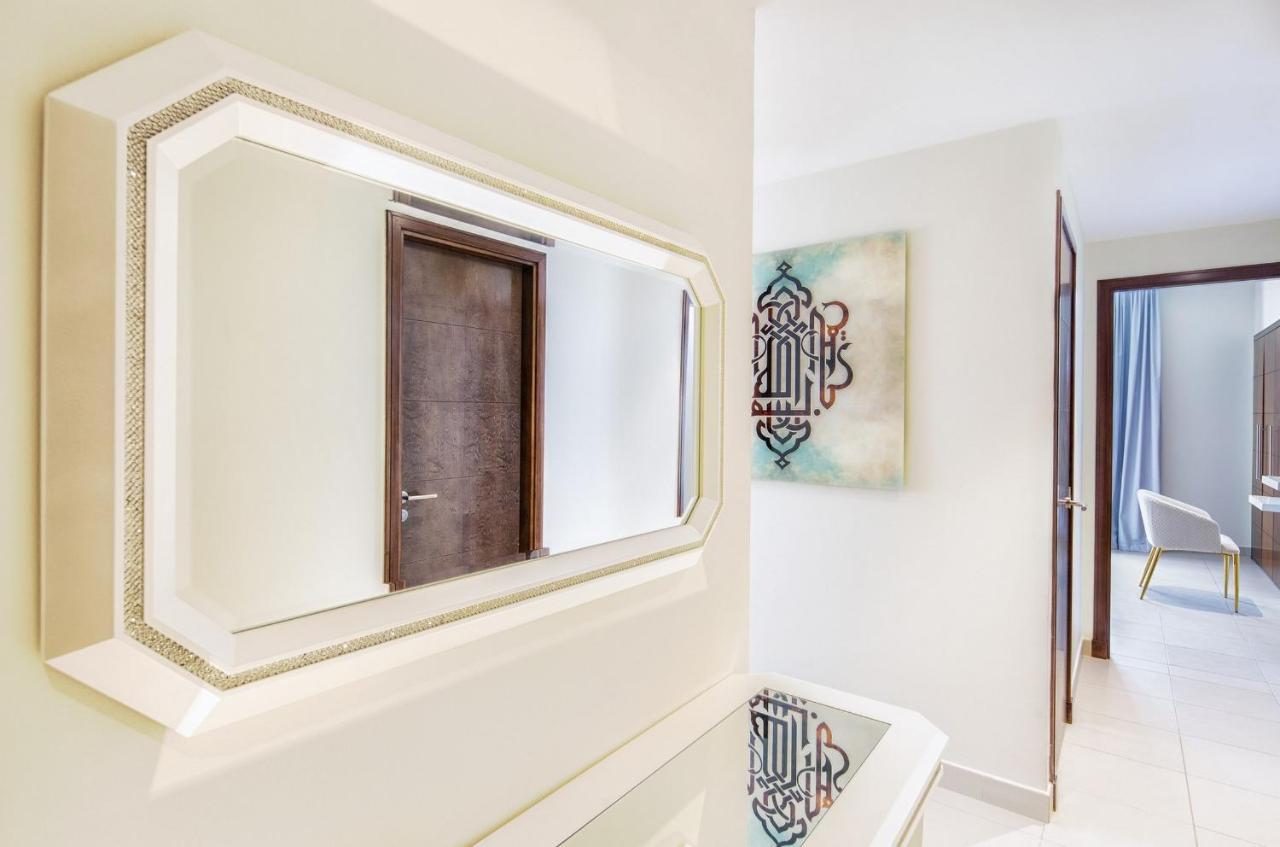 Nasma Luxury Stays - Fantastic Burj Khalifa View From This Fancy Condo Dubai Exterior foto